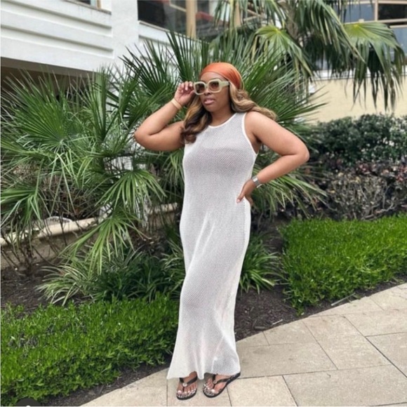 FE Noel x Target Crochet Maxi Coverup Dress - Picture 3 of 8